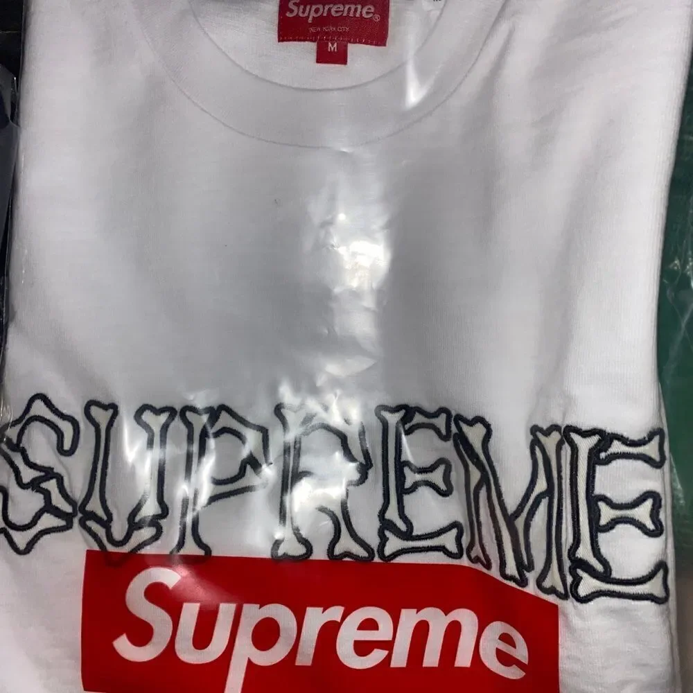 COPY - Bones S/S Top “white” - Picture 3 of 3